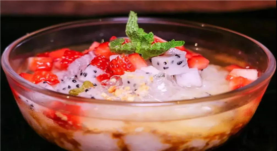 昆明旅游美食推薦：秋日好滋味，快來嘗嘗昆明人記憶中的古早老派糖水