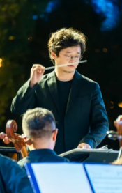 昆明旅行團,昆明策劃公司,昆明拓展公司:古鎮響起悠揚樂聲，國風古韻官渡細賞